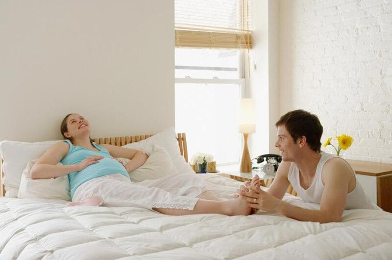 Hãy quan tâm, chăm sóc vợ bầu