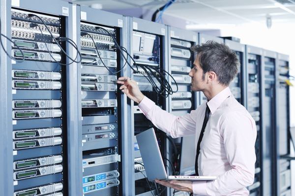 Chứng chỉ về kỹ thuật hay kỹ năng giao tiếp sẽ là một lợi thế cho ứng viên