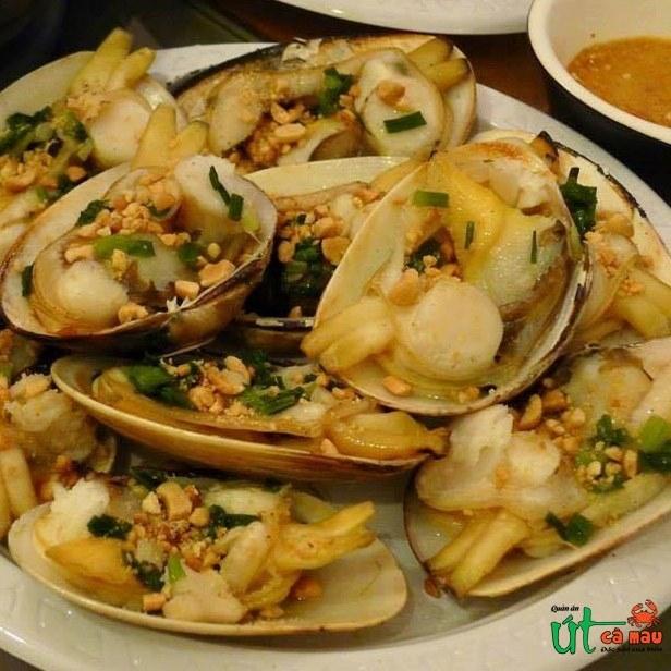 Món hải sản hấp dẫn tại nhà hàng