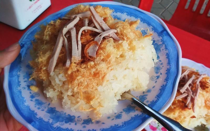 Xôi Xéo Hà Nội là một trong những quán xôi ngon nhất ở TP. Vinh