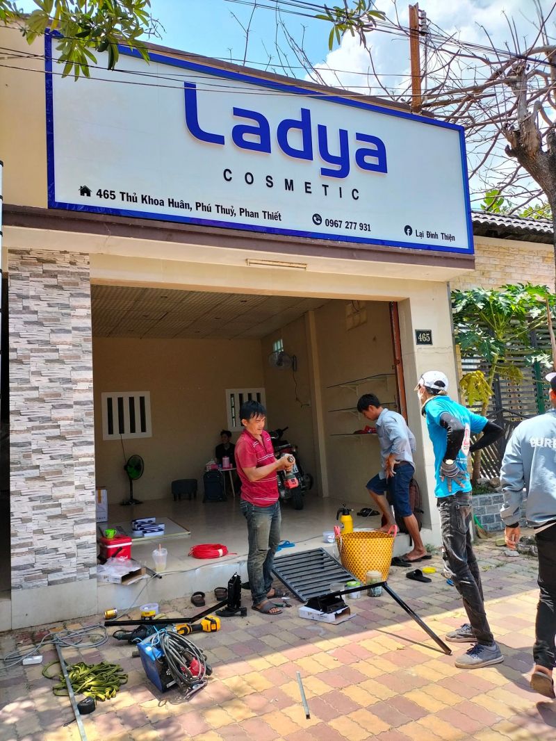 Quảng Cáo Minh Loan
