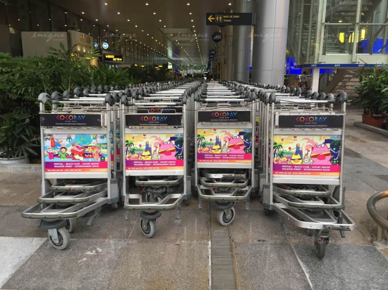Quảng cáo xe đẩy sân bay