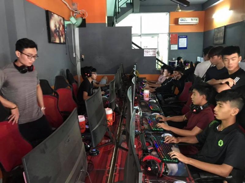 Quang Huy Esport Center