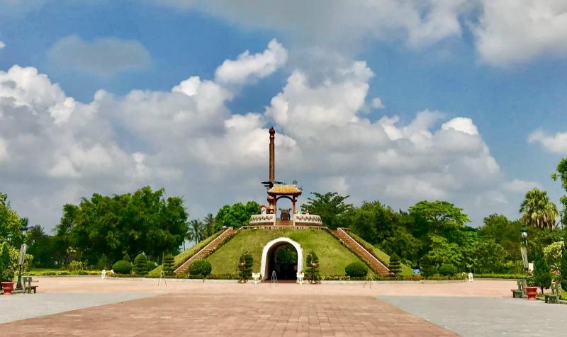 Quảng Trị anh hùng