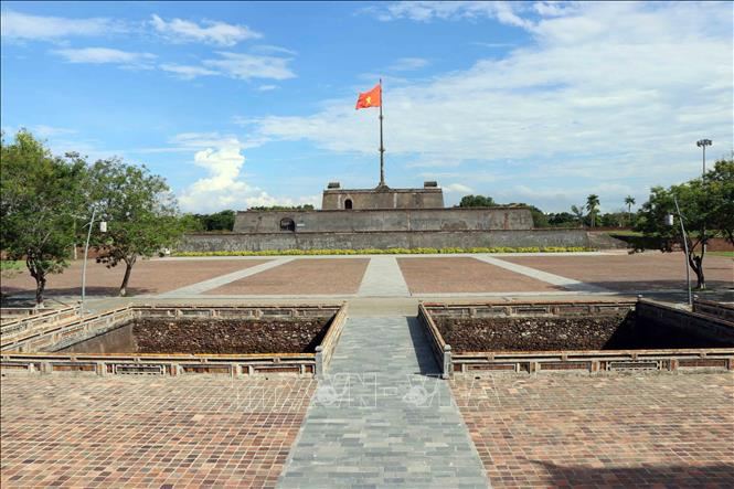 Quảng trường Ngọ Môn