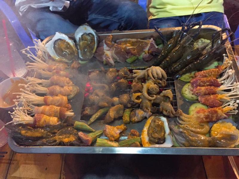 Quảng Trường Quán