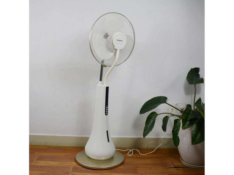 Quạt phun sương Kangaroo KG200C