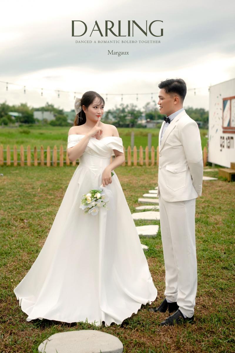 Queen wedding makeup & studio