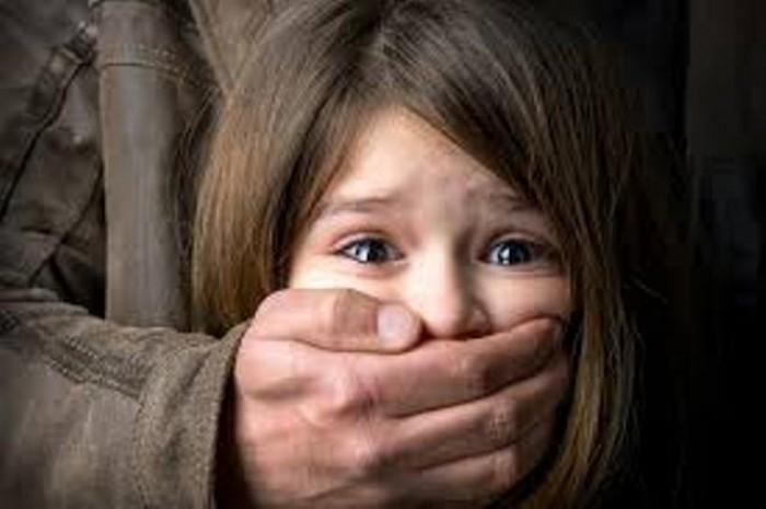 Hãy dạy trẻ để chúng biết cách khi bị tấn công