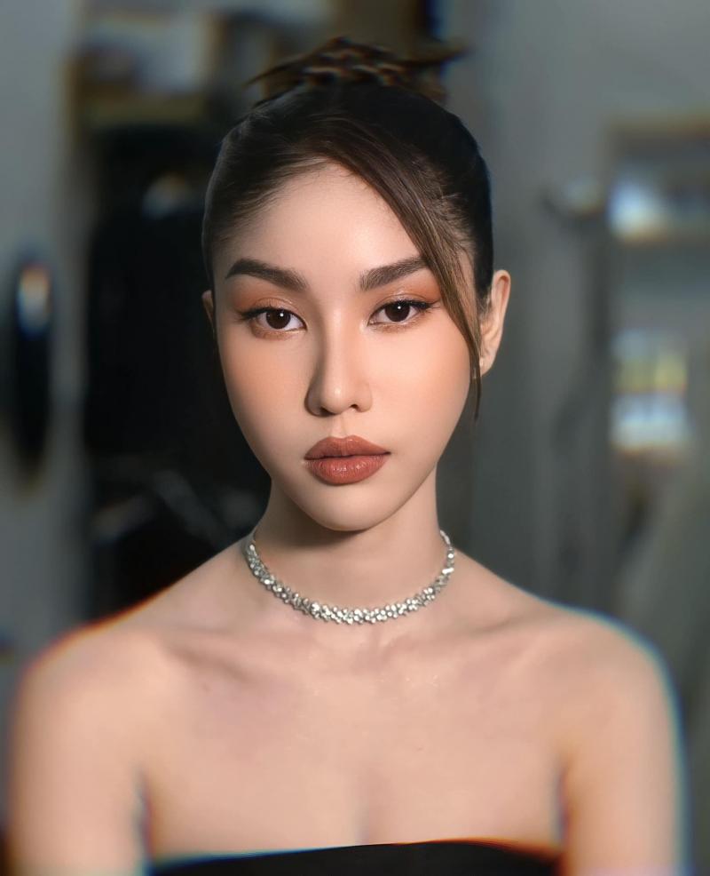 RAIN TRẦN MAKEUP & BRIDAL