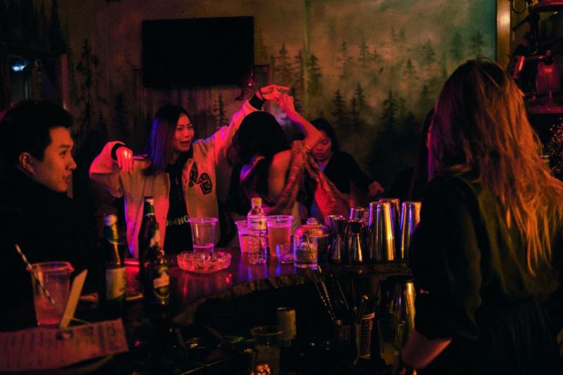 RainyRhythm Hidden Bar
