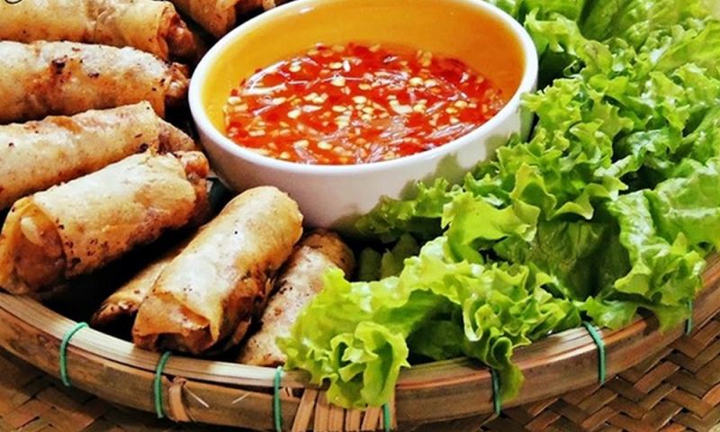 Món Ram cuốn đầy đặn, hấp dẫn