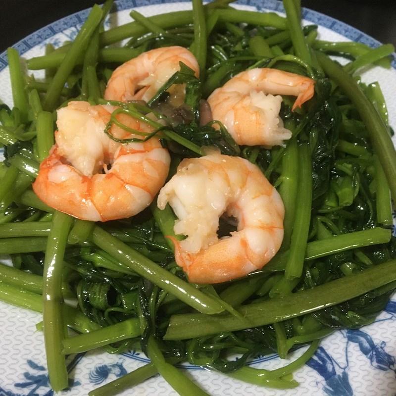 Rau muống xào tôm tươi