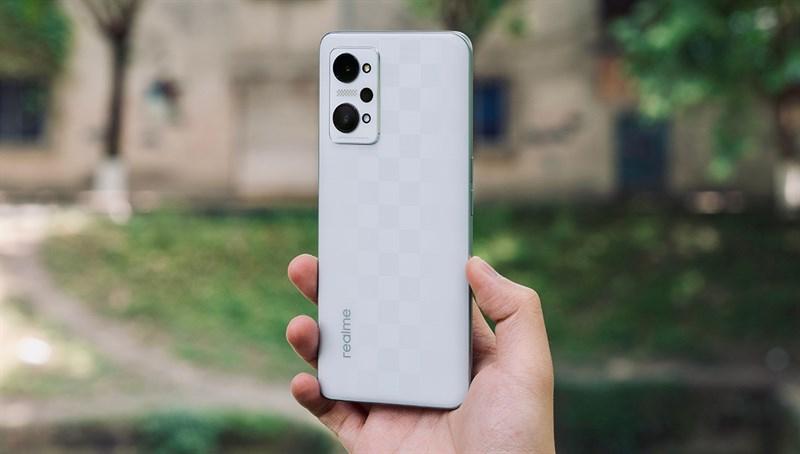 Realme Q5 pro - sạc nhanh 80W