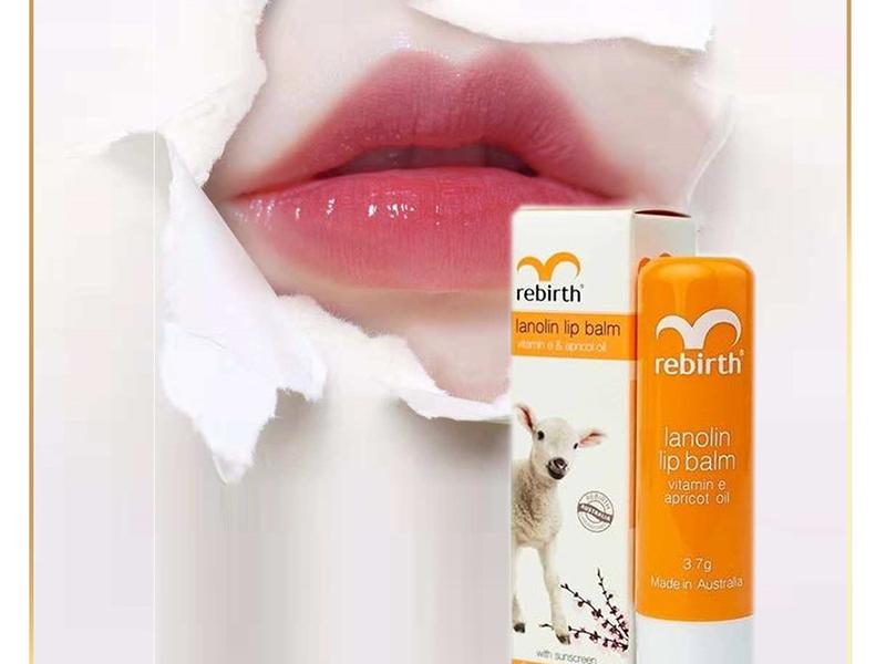 Son dưỡng môi nhau thai cừu Rebirth Lanolin Lip Balm