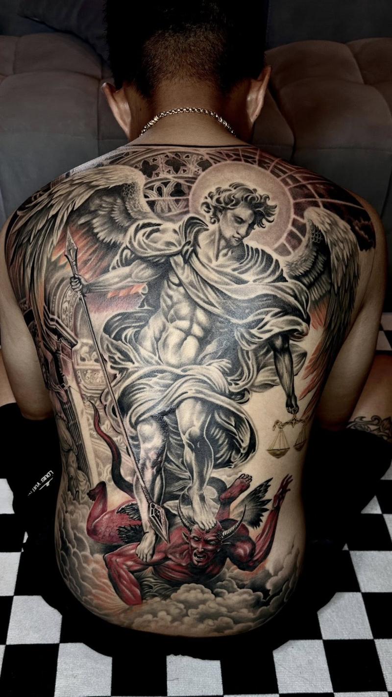Reever Tattoo Pleiku