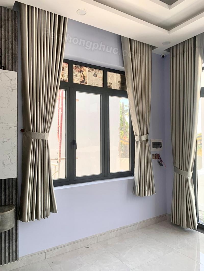Rèm cửa Hồng Phúc