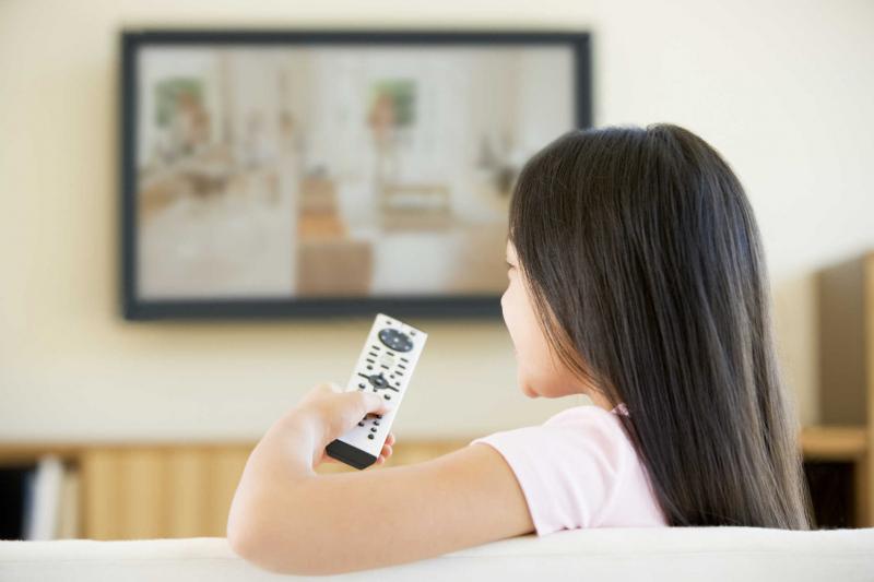Remote điều khiển cũng là vật dễ mang mầm bệnh