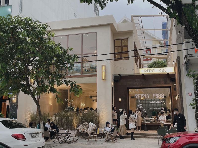 Reply 1988 Cafe