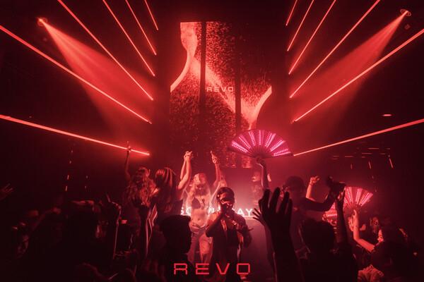REVO CLUB