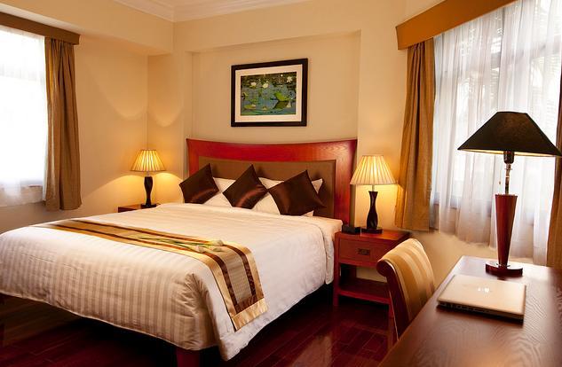 Riverside Serviced Apartments