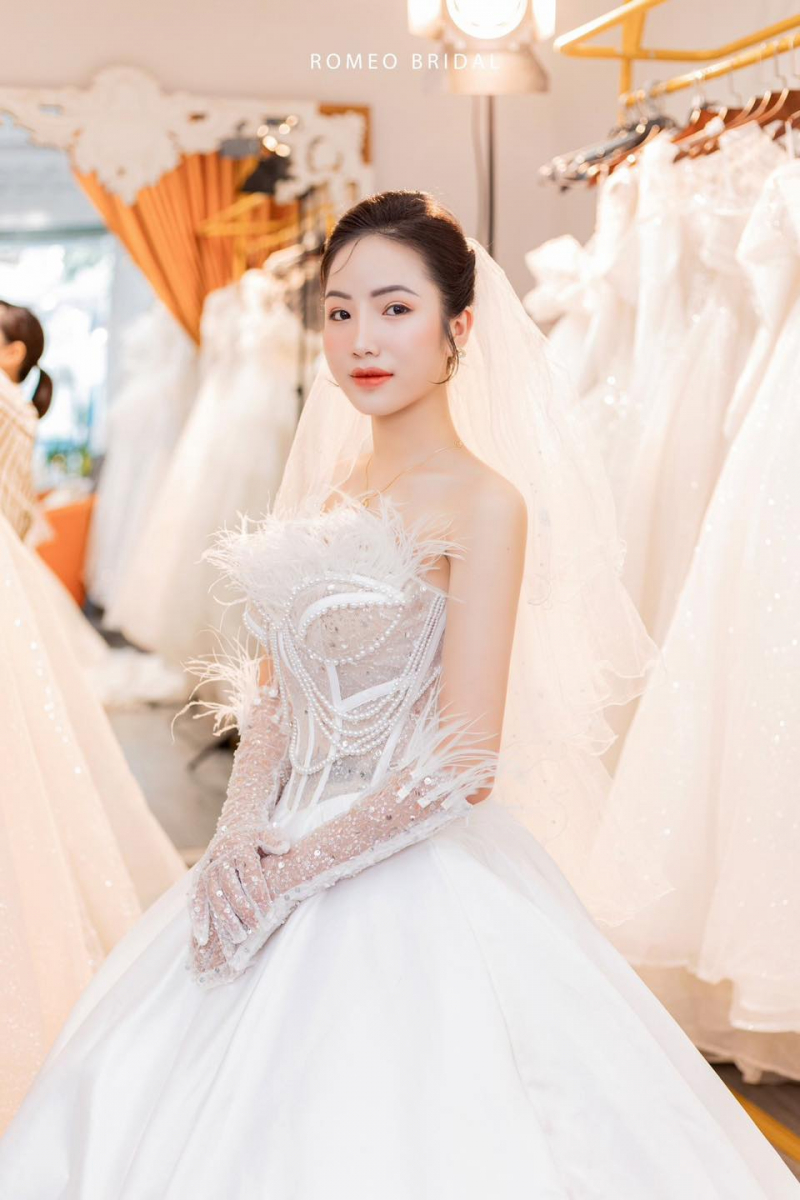 Romeo Bridal