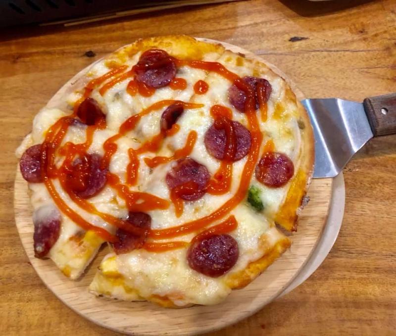 Rose's Pizza