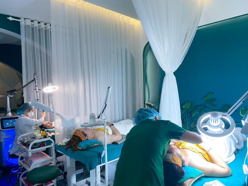 Ruby Tran Spa - Thẩm Mỹ Công Nghệ Cao