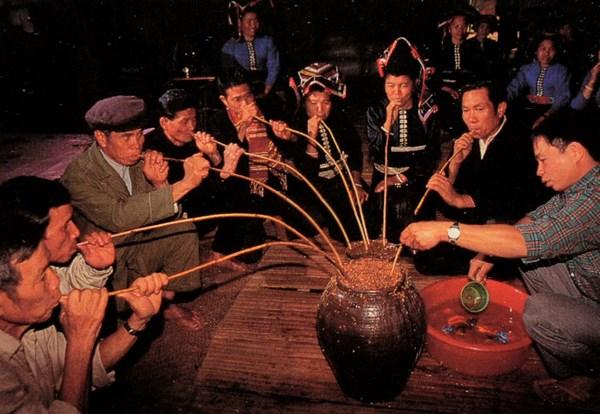 Trăng rằm soi bóng Gia Lai.