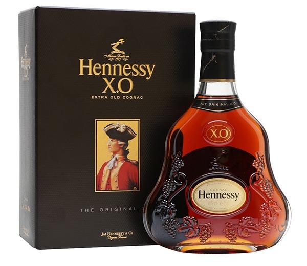 Rượu Hennessi