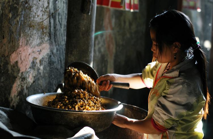 Rượu ngô Bản Phố - Bắc Hà
