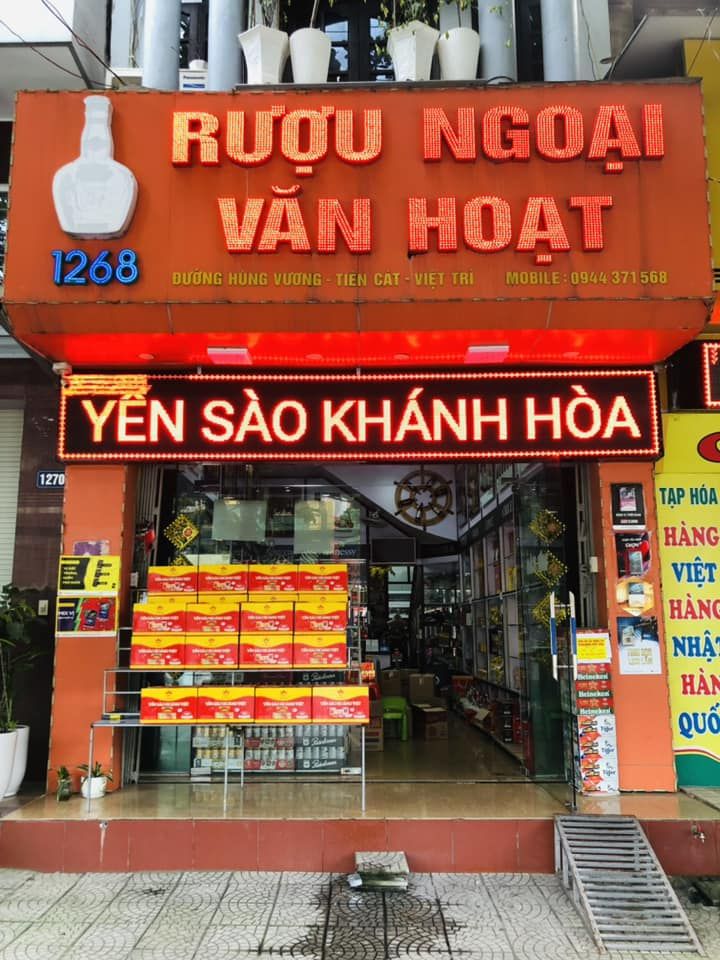 Rượu ngoại Văn Hoạt