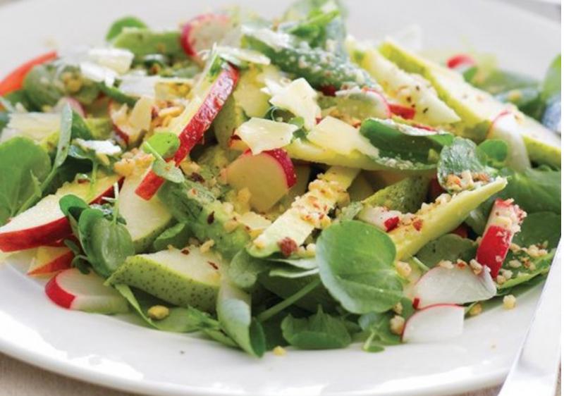 Salad bơ táo