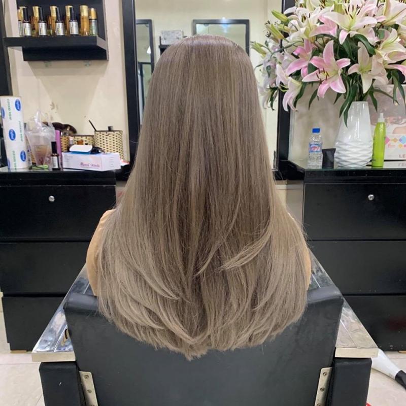 Màu tóc thời trang tại Salon H&H
