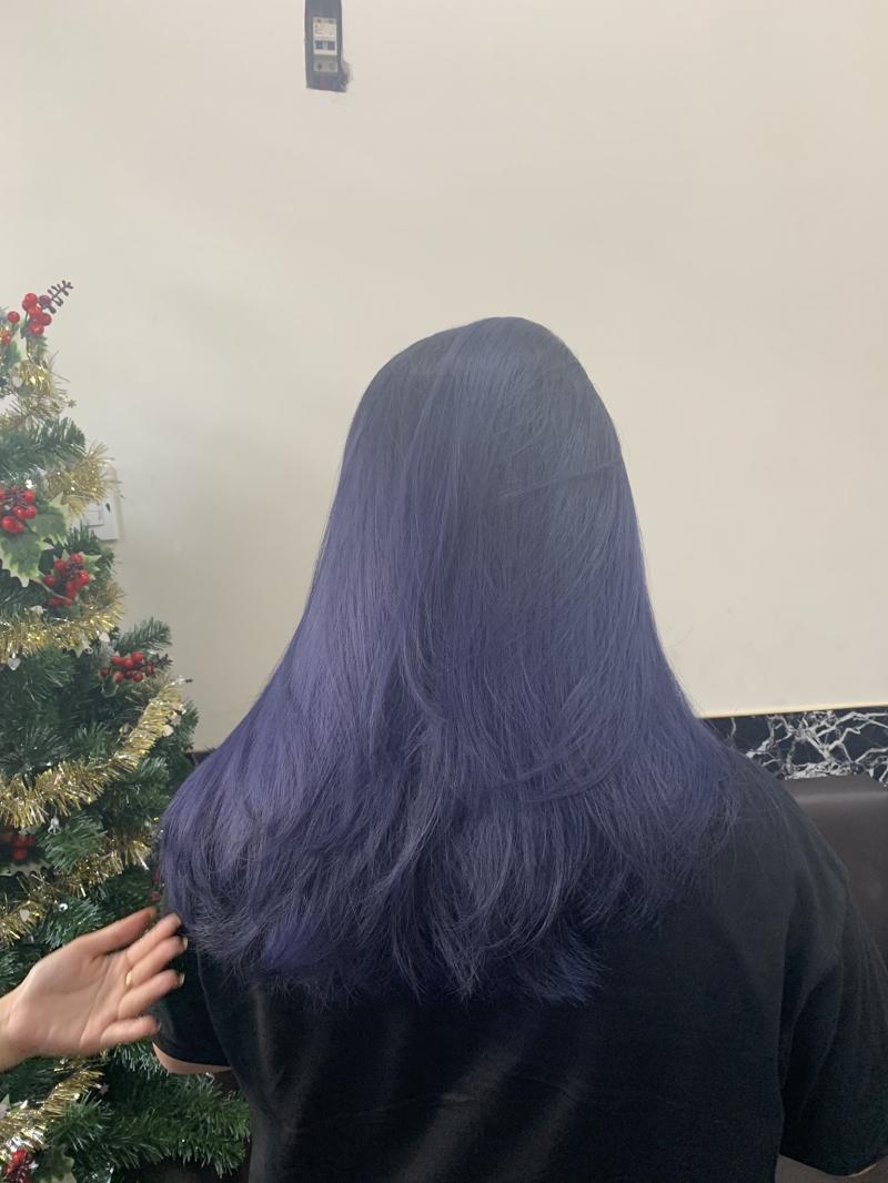 Salon Hoàng Gia