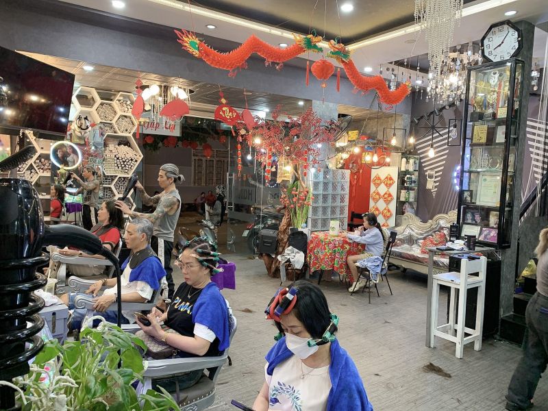 Salon Hùng Art Hair