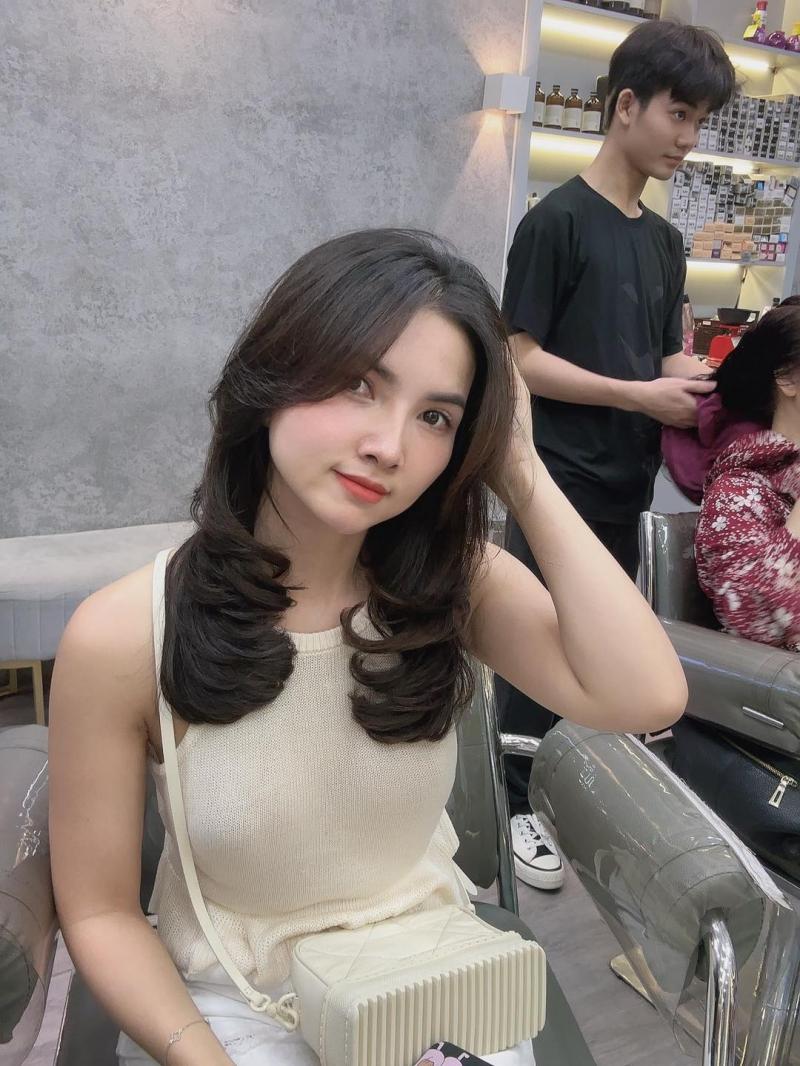 Salon Tóc Khôi Nguyễn