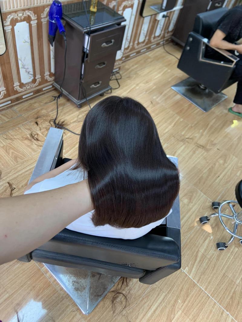Salon Tóc Lợi Nguyễn