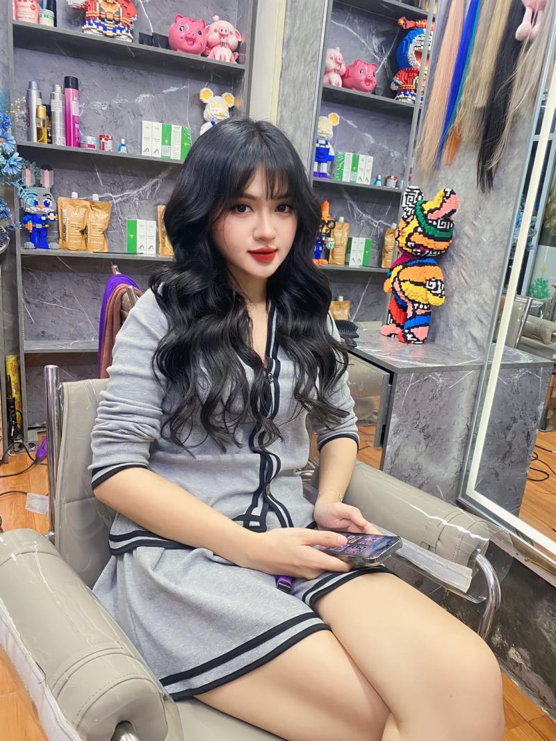Salon Tuấn Nguyễn