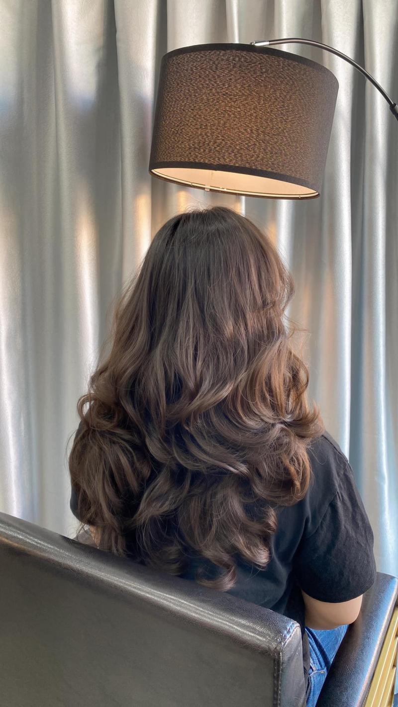 Salon Vân Nguyễn