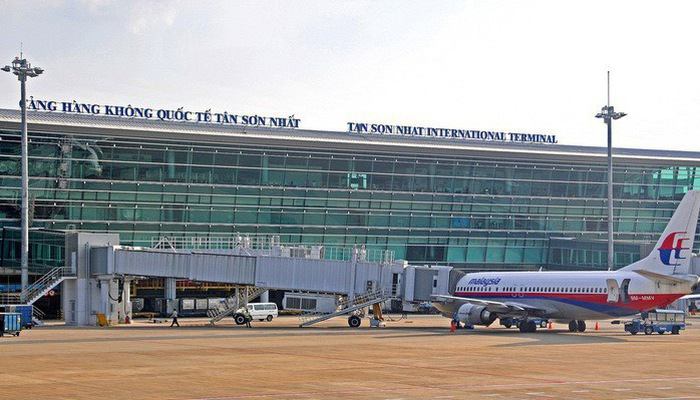 Tránh di chuyển bằng máy bay
