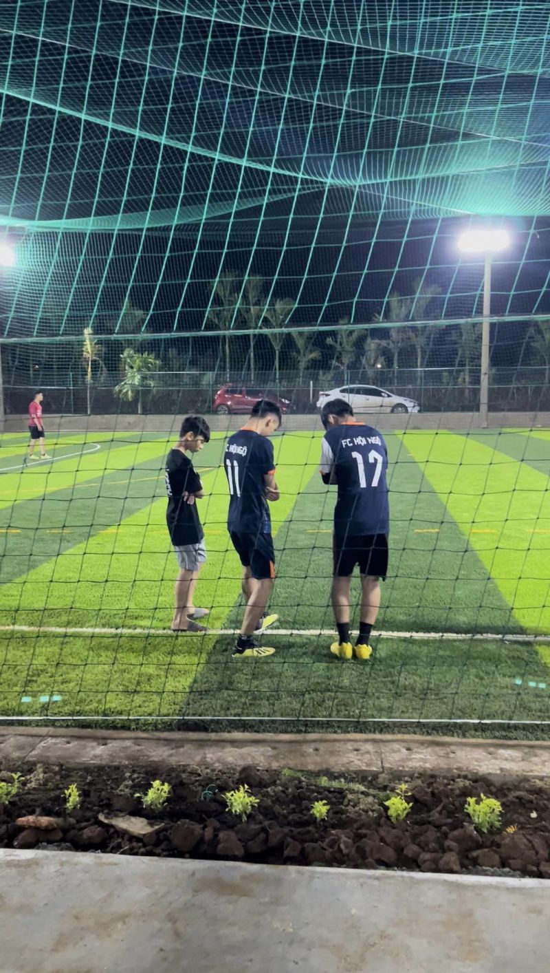 Sân Bóng Đá Mini Toàn Thắng