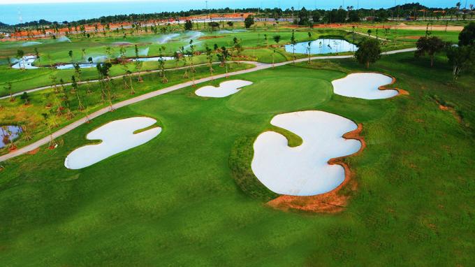 Sân golf Sông Bé
