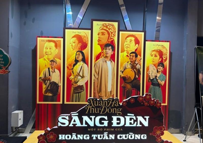 Sáng Đèn