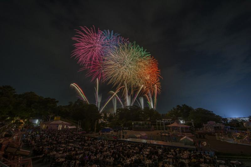 Seibuen Amusement Park Fireworks