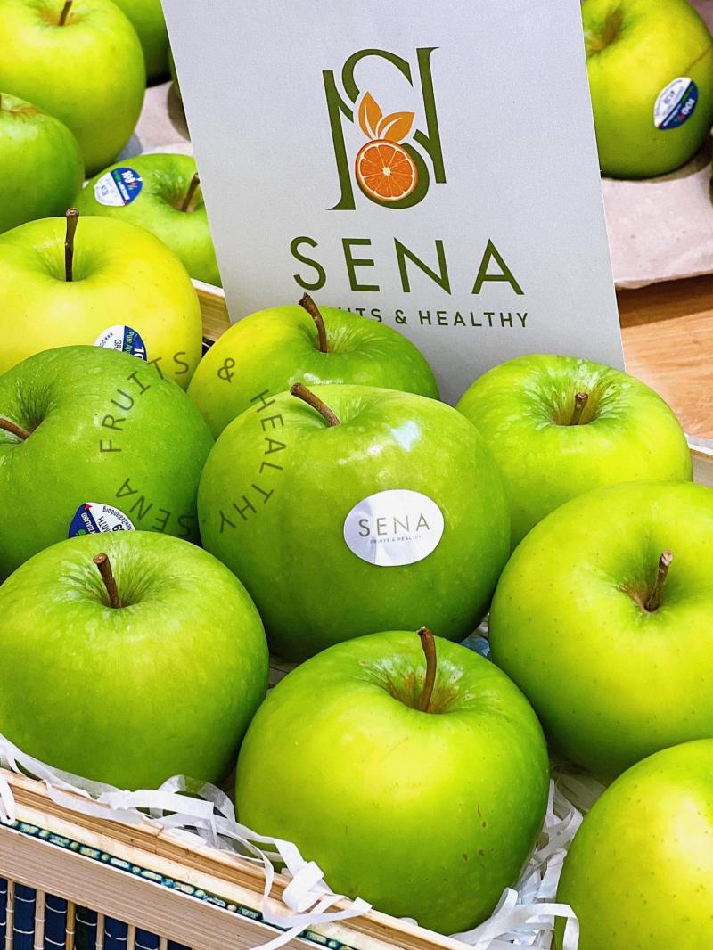 Sena Fruits