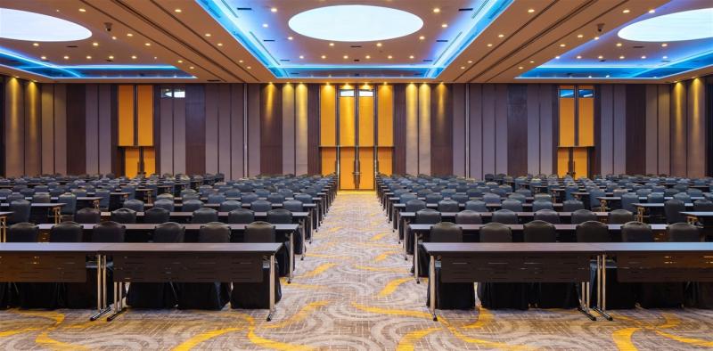 Sheraton Saigon Hotel & Towers