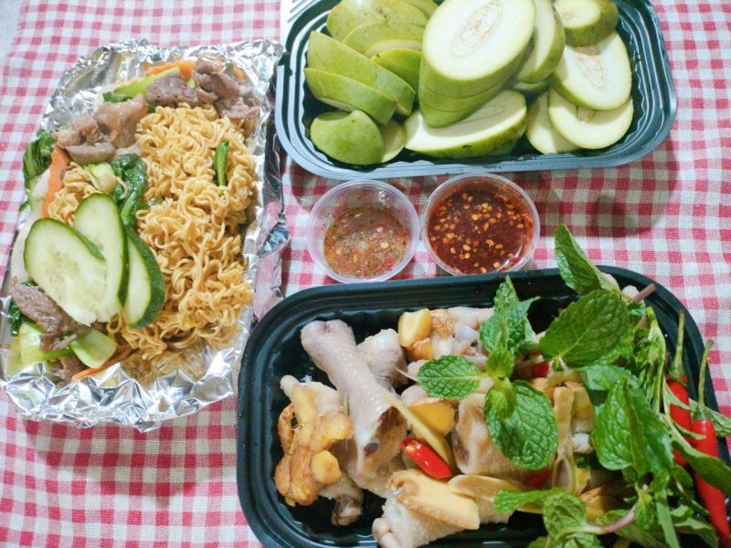 Ship đồ ăn đêm Kom9