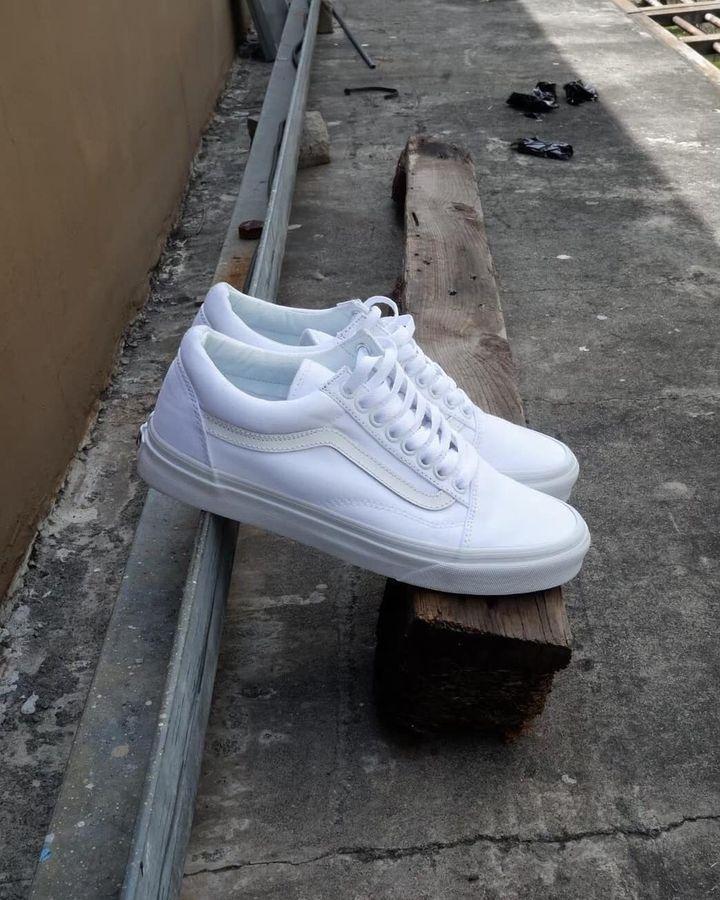 Shoes Station