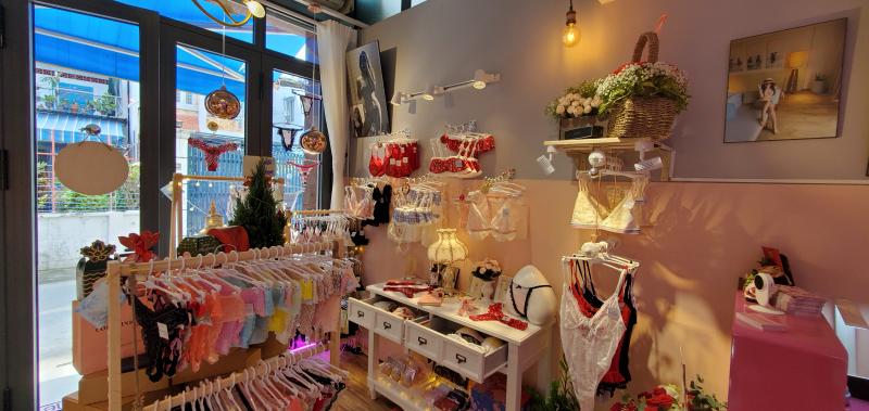 Shop CornPink House